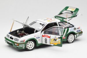 Ford Sierra RS Cosworth #8 D. Auriol / B. Occelli Rally Tour de Corse 1988 AUTOart 1:18 88812 Metal - imagen 2 de 8