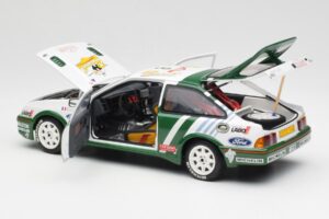 Ford Sierra RS Cosworth #8 D. Auriol / B. Occelli Rally Tour de Corse 1988 AUTOart 1:18 88812 Metal - imagen 5 de 8