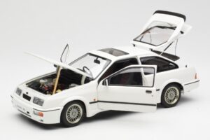 Ford Sierra RS Cosworth Blanco AUTOart 1:18 72862 Metal - imagen 2 de 8