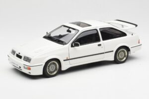 Ford Sierra RS Cosworth Blanco AUTOart 1:18 72862 Metal