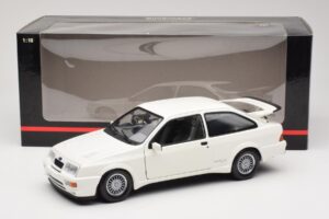 Ford Sierra RS Cosworth Blanco Minichamps 1:18 150084000 Metal - imagen 8 de 8