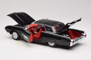 Ford Thunderbird Negro Anson 1:18 30344 Metal - imagen 5 de 8