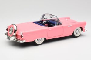 Ford Thunderbird Rosa Revell 1:18 8804 Metal - imagen 3 de 8