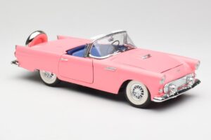 Ford Thunderbird Rosa Revell 1:18 8804 Metal - imagen 6 de 8