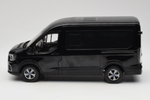 Ford Transit Negro JMC 1:18 SHRV363CM02JP Metal - imagen 4 de 8
