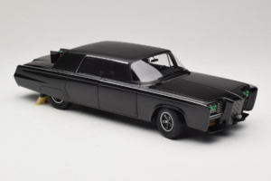 Chrysler Imperial Black Beauty Green Hornet TV Series AUTOart 1:18 71546 Metal - imagen 6 de 8