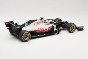 Haas VF-20 #20 K. Magnussen Abu Dhabi GP 2020 Minichamps 1:18 110201720 Metal - imagen 2 de 6