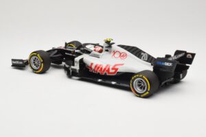 Haas VF-20 #20 K. Magnussen Abu Dhabi GP 2020 Minichamps 1:18 110201720 Metal - imagen 5 de 6