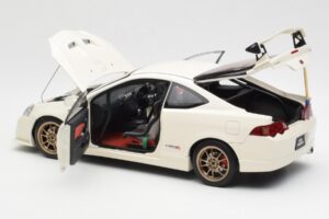 Honda Integra DC5 Type R Mugen Blanco AUTOart 1:18 73251 Metal - imagen 5 de 8