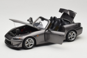 Honda S2000 AP2 Type S Moon Rock Metallic MotorHelix 1:18 M85111 Metal - imagen 3 de 9
