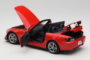 Honda S2000 AP2 Type S New Formula Red MotorHelix 1:18 M85112 Metal - imagen 6 de 9