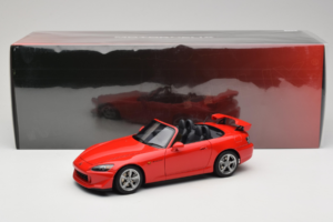 Honda S2000 AP2 Type S New Formula Red MotorHelix 1:18 M85112 Metal - imagen 9 de 9