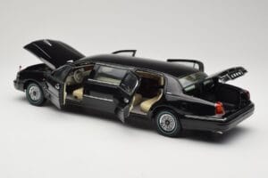Hongqi Qijian CA7460 FAW 1:18 139940 Metal - imagen 5 de 8
