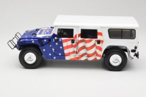 Hummer H1 AM General Gore-Lieberman Humvee America Exoto 1:18 1807 Metal - imagen 4 de 8