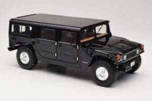 Hummer H1 Hard Top Negro Exoto 1:18 01803 Metal - imagen 6 de 8
