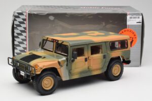 Hummer H1 Station Wagon Military Maisto 1:18 56049 Metal - imagen 8 de 8