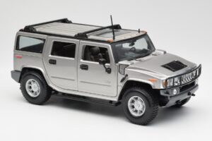 Hummer H2 Plata Maisto 1:18 7449569 Metal - imagen 6 de 8