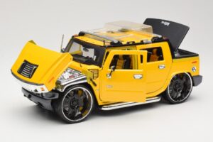 Hummer H2 SUT Concept Amarillo Maisto 1:18 31067 Metal - imagen 2 de 8