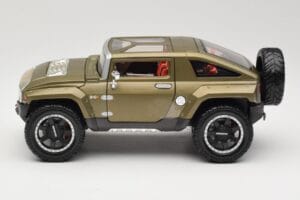 Hummer HX Concept Verde Maisto 1:18 36171 Metal - imagen 4 de 8