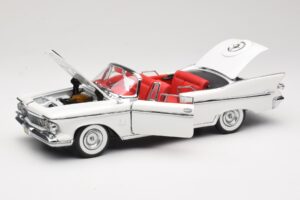 Imperial Crown Descapotable Blanco Road Signature 1:18 20138 Metal - imagen 2 de 8