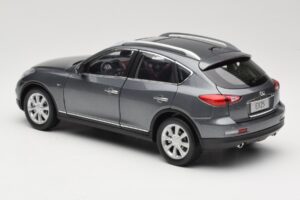 Infiniti EX25 J50 Grey Metallic Paudi 1:18 81L0049 Metal - imagen 7 de 8