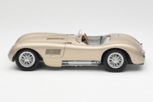 Jaguar C-Type Bronce AUTOart 1:18 73502 Metal - imagen 4 de 8