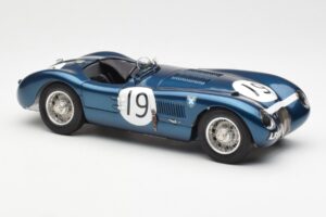 Jaguar C-Type #19 J. Stewart Ecurie Ecosse Goodwood Members Meeting 1954 CMC 1:18 M-192 Metal - imagen 4 de 6