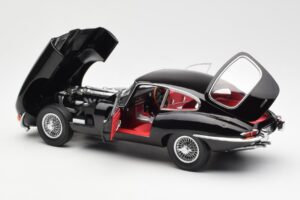 Jaguar E-Type 3.8 Series 1 Negro Kyosho 1:18 08954BK Metal - imagen 5 de 8