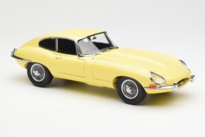Jaguar E-Type 3.8 Series 1 Amarillo Claro Kyosho 1:18 08954LY Metal - imagen 6 de 8