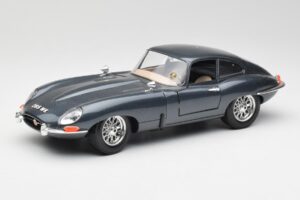 Jaguar E-Type Gris Bburago 1:18 30018 Metal