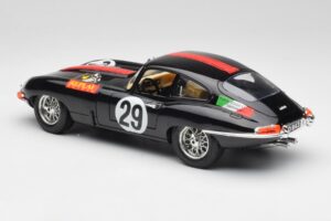 Jaguar E-Type #29 Negro Bburago 1:18 3018-M4 Metal - imagen 7 de 8