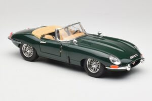 Jaguar E-Type Series 1 Roadster Verde Bburago 1:18 3018-M5 Metal - imagen 6 de 8