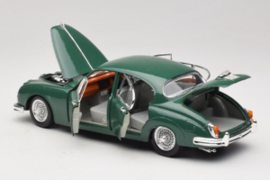 Jaguar Mark II Verde Tchibo 1:18 49420 Metal - imagen 5 de 8