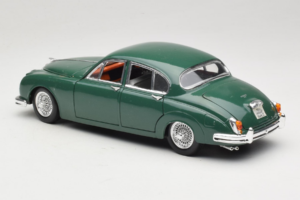Jaguar Mark II Verde Tchibo 1:18 49420 Metal - imagen 7 de 8