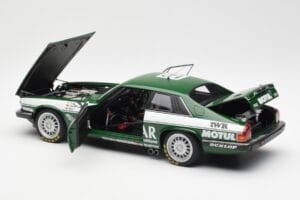 Jaguar XJ-S TWR Racing #12 H. Heyer / W. Percy ETCC Spa Winner 1984 AUTOart 1:18 88459 Metal - imagen 5 de 8