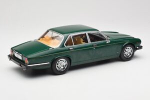 Jaguar XJ Series III Verde Oscuro MCG 1:18 MCG18175 Metal - imagen 2 de 6