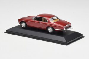 Jaguar XJ12 Coupe Regency Rojo Minichamps 1:43 400130461 Metal - imagen 3 de 4
