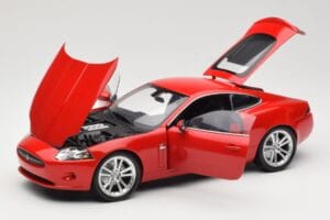 Jaguar XK X150 Rojo Minichamps 1:18 150130503 Metal - imagen 2 de 8