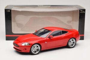 Jaguar XK X150 Rojo Minichamps 1:18 150130503 Metal - imagen 8 de 8