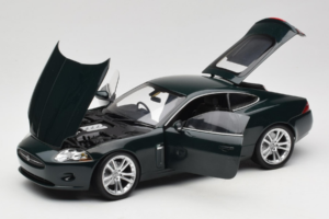 Jaguar XK X150 Verde Minichamps 1:18 153130503 Metal - imagen 2 de 8