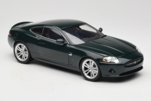 Jaguar XK X150 Verde Minichamps 1:18 153130503 Metal - imagen 6 de 8