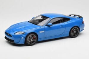 Jaguar XKR-S X150 French Racing Azul AUTOart 1:18 73641 Metal