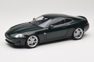Jaguar XK X150 Coupe Verde Minichamps 1:18 150130501 Metal
