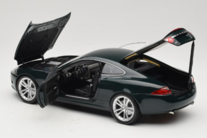 Jaguar XK X150 Verde Minichamps 1:18 150130500 Metal - imagen 5 de 8