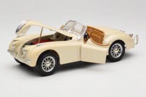 Jaguar XK120 Blanco Eduscho 1:18 7482-1HTH Metal - imagen 2 de 8