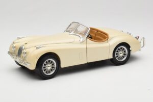 Jaguar XK120 Blanco Eduscho 1:18 7482-1HTH Metal