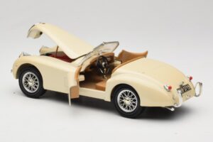 Jaguar XK120 Blanco Eduscho 1:18 7482-1HTH Metal - imagen 5 de 8
