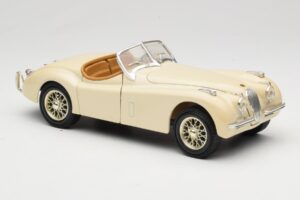 Jaguar XK120 Blanco Eduscho 1:18 7482-1HTH Metal - imagen 6 de 8