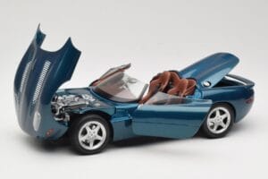 Jaguar XK180 Verde Maisto 1:18 50337 Metal - imagen 2 de 8