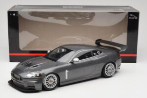 Jaguar XKR GT3 Grey Metallic Minichamps 1:18 150081390 Metal - imagen 6 de 6